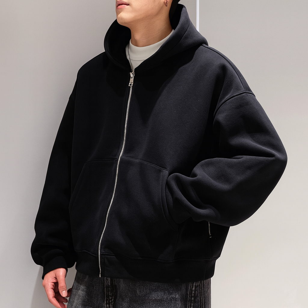 Hoodtrip™ – Der erste Hoodie der Welt, der gleichzeitig dein Handgepäck ist.